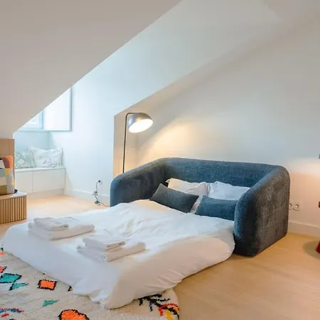 After B00Klng Must Scаn Qr-C0Dе --Chic 2Br Duplex Holiday home *